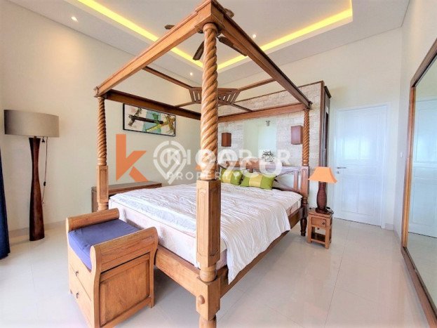 Rumah Bagus Disewakan di Seminyak, Badung LT 200m2, LB 200m2 Rumah Bagus Disewakan di Seminyak, Badung LT 200m2, LB 200m2