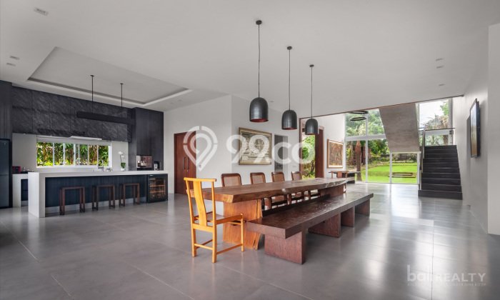 Hunian Eksklusif Siap Huni LT 2500m2 di Gianyar, Gianyar Hunian Eksklusif Siap Huni LT 2500m2 di Gianyar, Gianyar