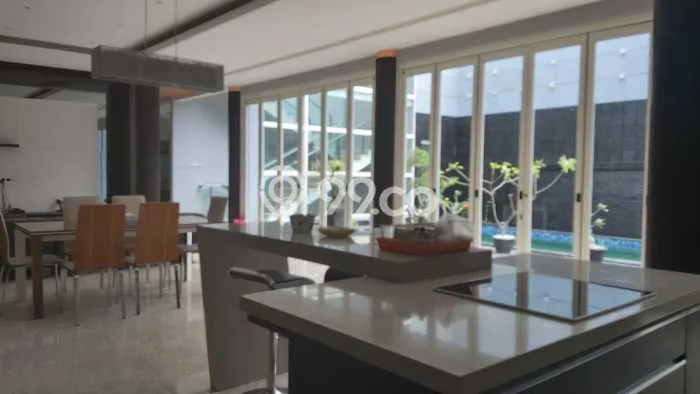 Hunian Elit LB 900m2 Siap Pakai Desain Elegan di Tanjung Bunga, Makassar Hunian Elit LB 900m2 Siap Pakai Desain Elegan di Tanjung Bunga, Makassar