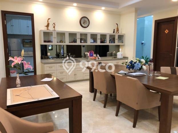 Rumah Elit Modern Tanpa Renovasi di Puri Mansion Jakarta Barat Rumah Elit Modern Tanpa Renovasi di Puri Mansion Jakarta Barat