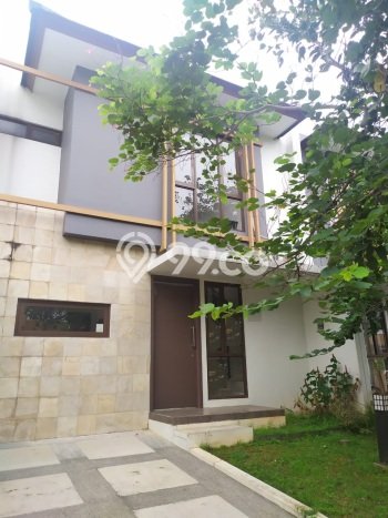 Jual Rumah Eksklusif 3 KT di BSD, Tangerang Jual Rumah Eksklusif 3 KT di BSD, Tangerang
