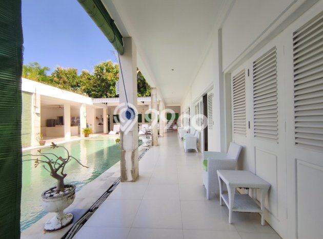 BEST PRICE! Rumah Premium di Lovina, Luas 1250m² LB 434m² BEST PRICE! Rumah Premium di Lovina, Luas 1250m² LB 434m²