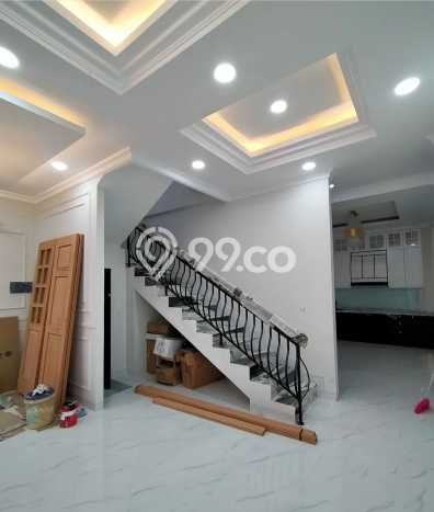 PENAWARAN TERBATAS! Rumah Berkualitas di BSD, LT 148m² Bangunan 200m² PENAWARAN TERBATAS! Rumah Berkualitas di BSD, LT 148m² Bangunan 200m²