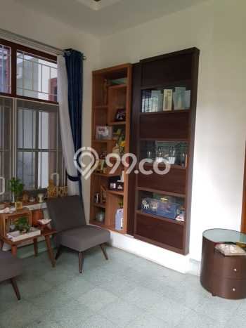 INVESTASI TEPAT! Rumah area Tamansari, Luas 197m² Bangunan 305m² INVESTASI TEPAT! Rumah area Tamansari, Luas 197m² Bangunan 305m²