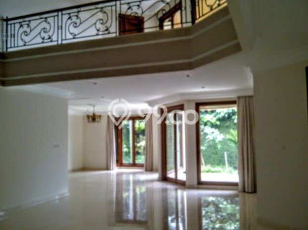 Rumah Disewakan Jakarta Selatan LT 1000m2 LB 700m2 Kawasan Ampera Rumah Disewakan Jakarta Selatan LT 1000m2 LB 700m2 Kawasan Ampera