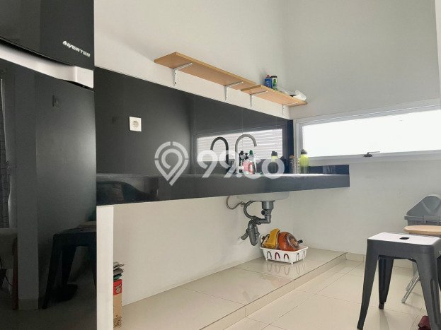 Rumah LT 87m² Konsep Modern di Kawasan Elite Bintaro, Tangerang Selatan Rumah LT 87m² Konsep Modern di Kawasan Elite Bintaro, Tangerang Selatan