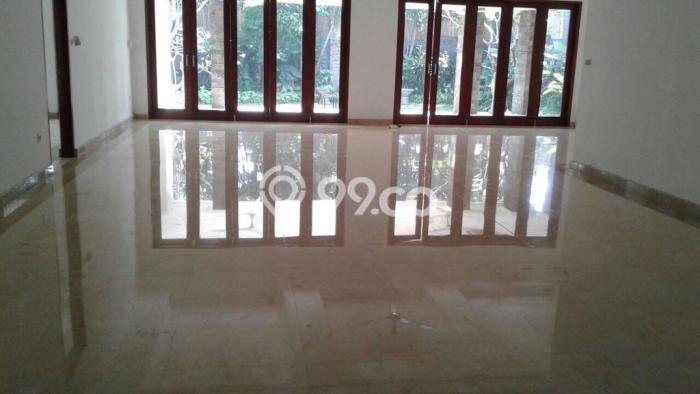 Rumah di Ampera, 3 KM, Pemandangan Indah, Luas 1100m² Bangunan 480m² Rumah di Ampera, 3 KM, Pemandangan Indah, Luas 1100m² Bangunan 480m²