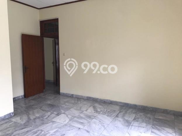 LIMITED UNIT! Rumah area Kemang, 3 KM, Luas 850m² Bangunan 550m² LIMITED UNIT! Rumah area Kemang, 3 KM, Luas 850m² Bangunan 550m²
