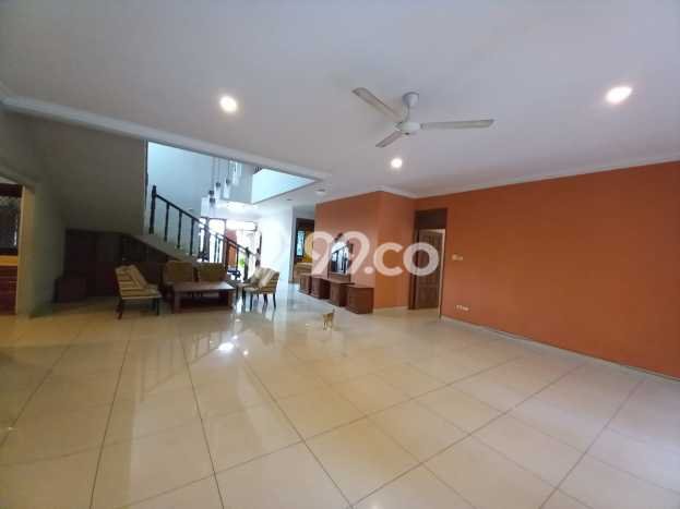 Jarang Ada! Rumah Sewa 5 Kamar Nyaman Siap Huni Kemang Jarang Ada! Rumah Sewa 5 Kamar Nyaman Siap Huni Kemang