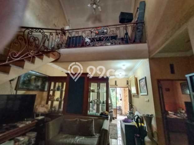 Rumah Strategis dengan Luas Tanah 108m² dan Luas Bangunan 100m² di Area Antapani, Bandung Rumah Strategis dengan Luas Tanah 108m² dan Luas Bangunan 100m² di Area Antapani, Bandung