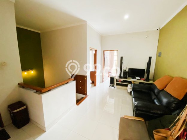 Jual Rumah Mewah Elegan Dengan View Eksklusif di Bintaro, Tangerang Selatan Jual Rumah Mewah Elegan Dengan View Eksklusif di Bintaro, Tangerang Selatan
