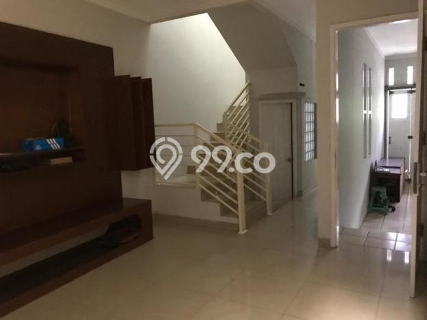 Hunian Eksklusif Siap Huni LT 180m2 di Kebayoran Baru, Jakarta Selatan Hunian Eksklusif Siap Huni LT 180m2 di Kebayoran Baru, Jakarta Selatan
