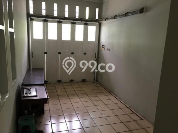 Hunian Eksklusif Siap Huni LT 180m2 di Kebayoran Baru, Jakarta Selatan Hunian Eksklusif Siap Huni LT 180m2 di Kebayoran Baru, Jakarta Selatan