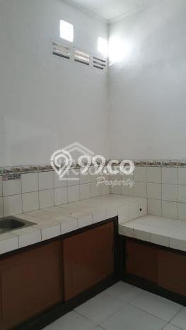 Rumah Strategis Modern Lb 300m2 di Semarang Barat, Semarang Rumah Strategis Modern Lb 300m2 di Semarang Barat, Semarang