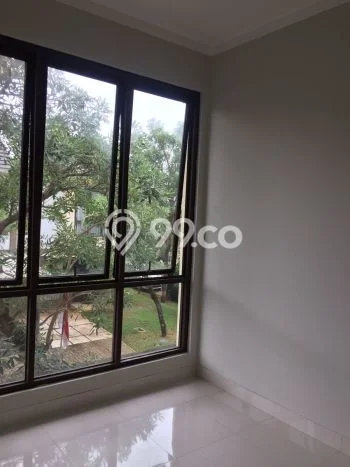 LOKASI STRATEGIS! Rumah di Graha Raya, Dekat Tol, 2 KT, Luas 45m² Bangunan 41m² LOKASI STRATEGIS! Rumah di Graha Raya, Dekat Tol, 2 KT, Luas 45m² Bangunan 41m²
