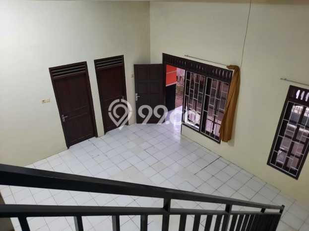 Rumah area Colomadu, 3 KT, Area Asri, LT 120m² LB 120m² Rumah area Colomadu, 3 KT, Area Asri, LT 120m² LB 120m²