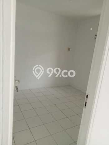 Disewakan! Rumah 2 Kamar Tidur &
1 Kamar Mandi di Gading Serpong, Tangerang Disewakan! Rumah 2 Kamar Tidur &
1 Kamar Mandi di Gading Serpong, Tangerang