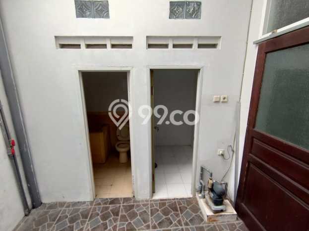 Lokasi terbaik! Rumah siap pakai disewakan di Semarang Timur LB 120m2 Lokasi terbaik! Rumah siap pakai disewakan di Semarang Timur LB 120m2