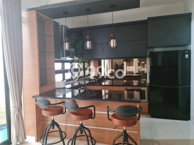 Rumah kawasan BSD, Tangerang, LT 191m² LB 340m² Rumah kawasan BSD, Tangerang, LT 191m² LB 340m²