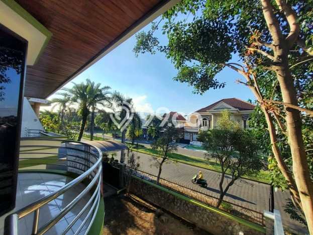 Rumah Tenang di Araya, 3 KM, LT 500m² LB 700m² Rumah Tenang di Araya, 3 KM, LT 500m² LB 700m²
