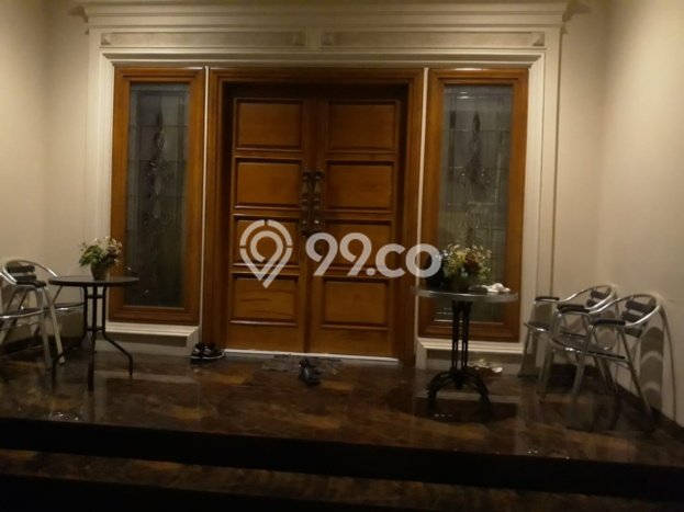 Dijual Rumah Mewah Exclusive di Penularan, Solo Dijual Rumah Mewah Exclusive di Penularan, Solo