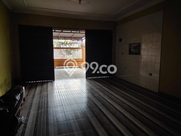 KESEMPATAN EMAS! Rumah Berkualitas area Tanah Sareal, Bogor, Luas 405m² LB 300m² KESEMPATAN EMAS! Rumah Berkualitas area Tanah Sareal, Bogor, Luas 405m² LB 300m²