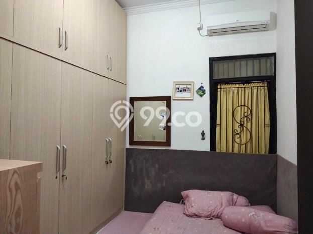 KESEMPATAN EMAS! Rumah Berkualitas area Tanah Sareal, Bogor, Luas 405m² LB 300m² KESEMPATAN EMAS! Rumah Berkualitas area Tanah Sareal, Bogor, Luas 405m² LB 300m²