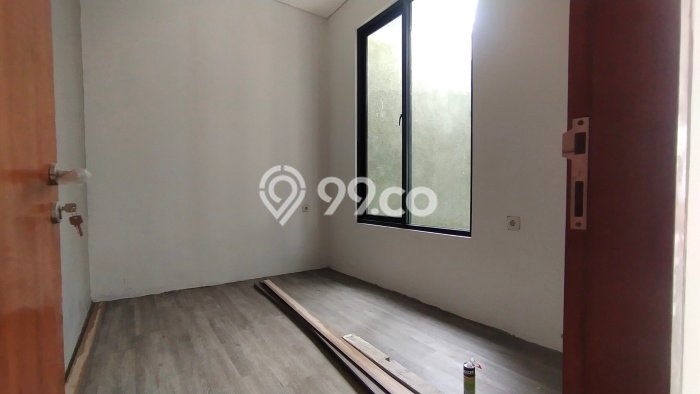 Dijual Rumah Luas Elegan Dengan View Cantik di Modernland, Tangerang Dijual Rumah Luas Elegan Dengan View Cantik di Modernland, Tangerang
