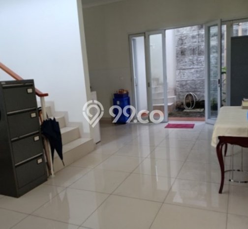 Rumah LT 120m² / LB 180m² Dekat Rumah Sakit di Bintaro, Tangerang Selatan Rumah LT 120m² / LB 180m² Dekat Rumah Sakit di Bintaro, Tangerang Selatan
