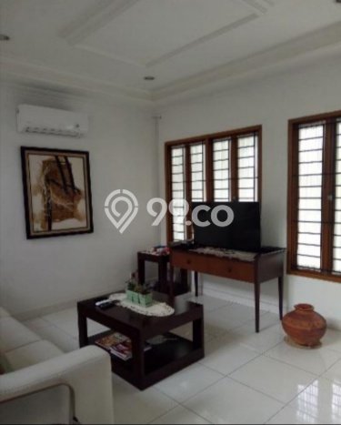 HARGA SPECIAL! Rumah Strategis lokasi Bintaro, Luas 225m² Bangunan 400m² HARGA SPECIAL! Rumah Strategis lokasi Bintaro, Luas 225m² Bangunan 400m²