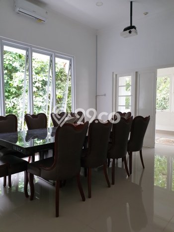 Dijual Rumah Premium dengan Fasilitas Sekitar Lengkap di Menteng, Jakarta Pusat Dijual Rumah Premium dengan Fasilitas Sekitar Lengkap di Menteng, Jakarta Pusat