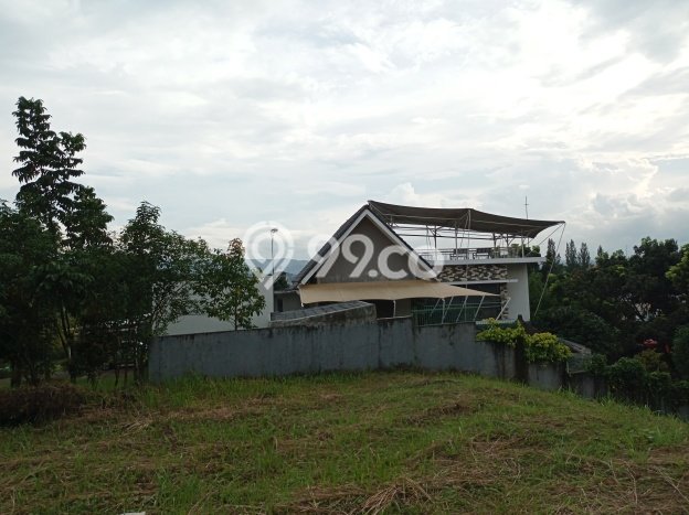 Hunian Mewah LB 269m2 Siap Pakai Desain Elegan di Sentul City, Bogor Hunian Mewah LB 269m2 Siap Pakai Desain Elegan di Sentul City, Bogor