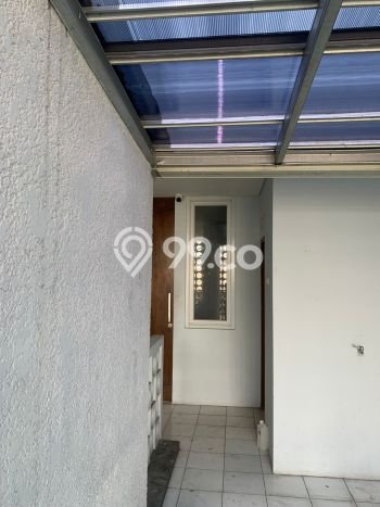 Rumah 3 KT 2 KM di Area Premium Terogong, Jakarta Selatan Rumah 3 KT 2 KM di Area Premium Terogong, Jakarta Selatan