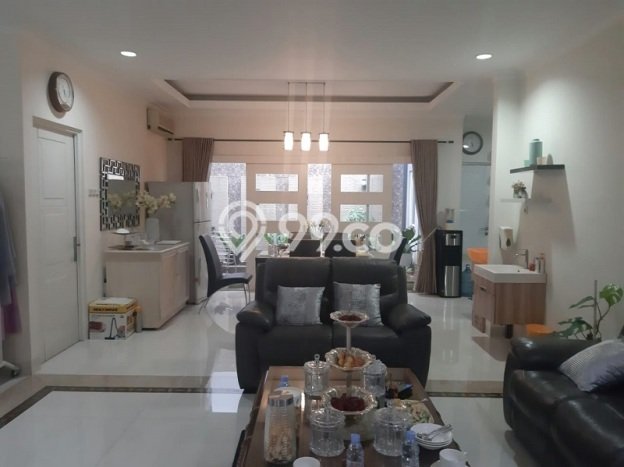 Rumah Luxury Modern Tanpa Renovasi di Cibubur Bogor Rumah Luxury Modern Tanpa Renovasi di Cibubur Bogor