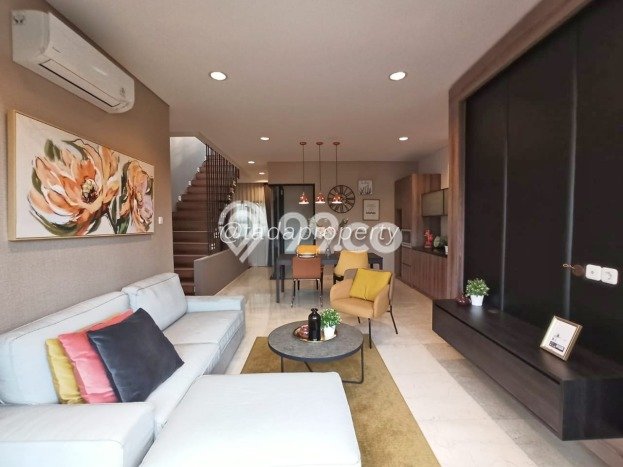 Dijual Rumah Premium dengan Fasilitas Sekitar Lengkap di Cilandak, Jakarta Selatan Dijual Rumah Premium dengan Fasilitas Sekitar Lengkap di Cilandak, Jakarta Selatan