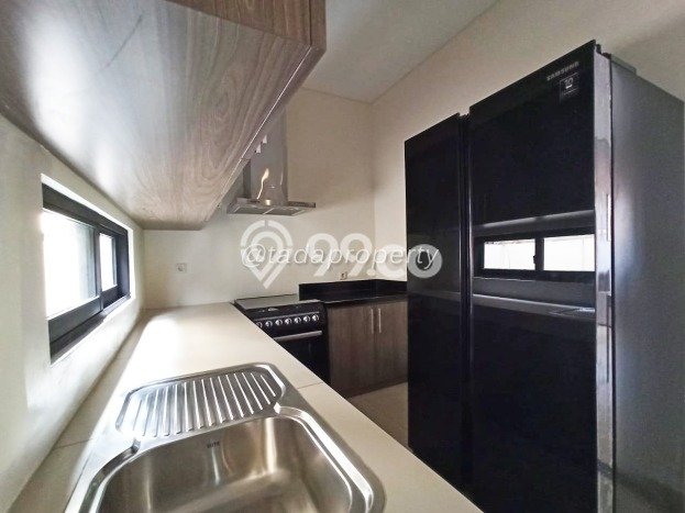 Dijual Rumah Premium dengan Fasilitas Sekitar Lengkap di Cilandak, Jakarta Selatan Dijual Rumah Premium dengan Fasilitas Sekitar Lengkap di Cilandak, Jakarta Selatan