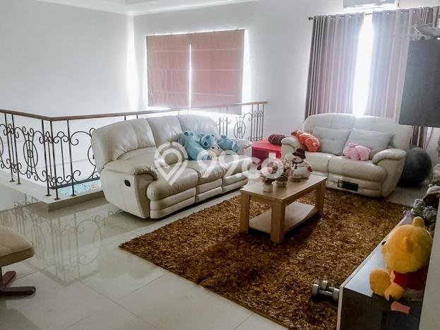 Rumah Bagus Siap Huni Di Lippo Cikarang Luas 268m2 Lokasi Strategis Rumah Bagus Siap Huni Di Lippo Cikarang Luas 268m2 Lokasi Strategis