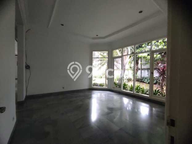 Rumah Sewa Jakarta Selatan LT 1000m2 LB 500m2 Kawasan Kemang Rumah Sewa Jakarta Selatan LT 1000m2 LB 500m2 Kawasan Kemang