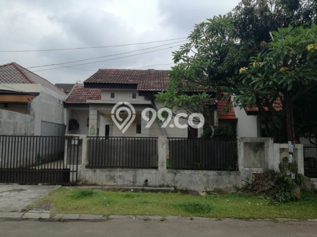Dijual Rumah 3 Kamar Lokasi Ideal Nyaman dan Strategis di Serpong Dijual Rumah 3 Kamar Lokasi Ideal Nyaman dan Strategis di Serpong