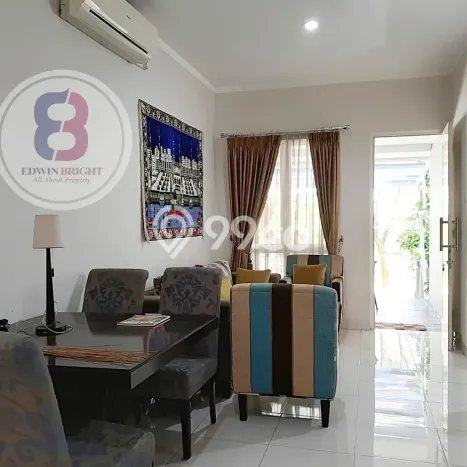 Rumah Elit LB 150m2 Siap Pakai Desain Elegan di Bintaro, Tangerang Selatan Rumah Elit LB 150m2 Siap Pakai Desain Elegan di Bintaro, Tangerang Selatan