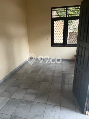 Lokasi terbaik! Rumah siap huni dikontrakkan di Pasar Minggu LB 200m2 Lokasi terbaik! Rumah siap huni dikontrakkan di Pasar Minggu LB 200m2