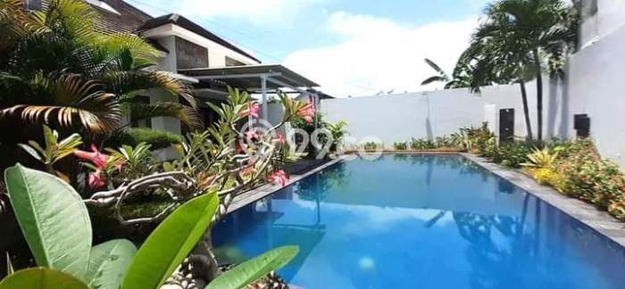 Dijual Rumah Luas Elegan Dengan View Cantik di Caturtunggal, Sleman Dijual Rumah Luas Elegan Dengan View Cantik di Caturtunggal, Sleman