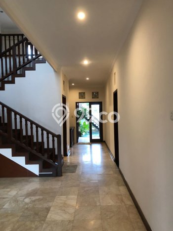 Disewakan Rumah Murah di Petitenget Badung dengan 3 KT Disewakan Rumah Murah di Petitenget Badung dengan 3 KT