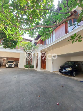 Hunian Elit LB 450m2 Siap Huni Desain Elegan di Cipete, Jakarta Selatan Hunian Elit LB 450m2 Siap Huni Desain Elegan di Cipete, Jakarta Selatan