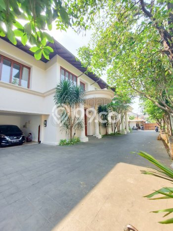 Hunian Elit LB 450m2 Siap Huni Desain Elegan di Cipete, Jakarta Selatan Hunian Elit LB 450m2 Siap Huni Desain Elegan di Cipete, Jakarta Selatan