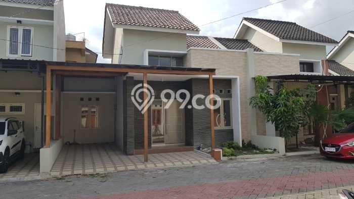 DIJUAL CEPAT! Rumah area Colomadu, Solo, Luas 103m² LB 80m² HARGA NEGO! DIJUAL CEPAT! Rumah area Colomadu, Solo, Luas 103m² LB 80m² HARGA NEGO!
