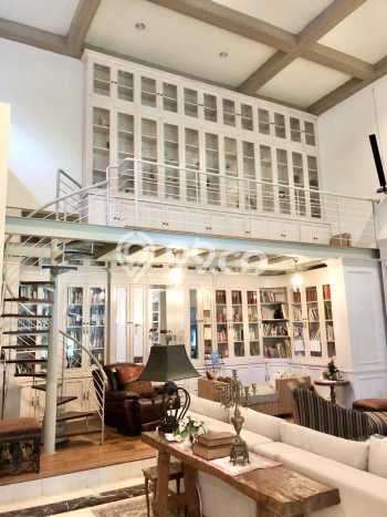 Rumah Strategis BSD Bukit Golf, Tangerang, LT 1485m² LB 838m² Rumah Strategis BSD Bukit Golf, Tangerang, LT 1485m² LB 838m²