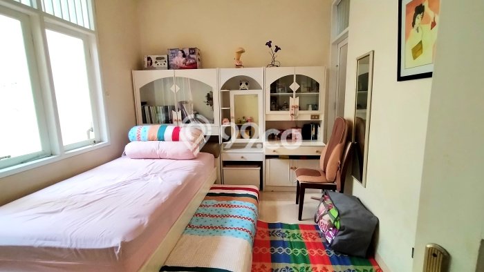 Rumah Elit LB 280m2 Siap Huni Desain Elegan di Puri Indah, Jakarta Barat Rumah Elit LB 280m2 Siap Huni Desain Elegan di Puri Indah, Jakarta Barat