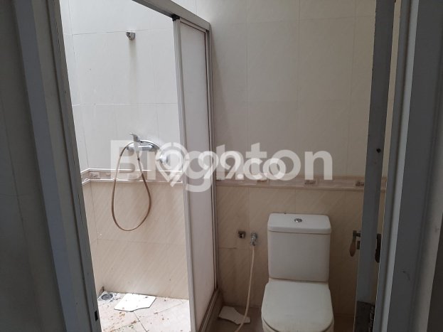 Rumah Siap Pakai area Karang Tengah, Tangerang, Luas 200m² LB 350m² Rumah Siap Pakai area Karang Tengah, Tangerang, Luas 200m² LB 350m²