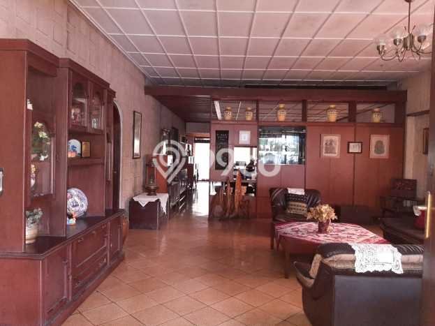 Dijual Rumah Luas Elegan Dengan View Eksklusif di Cipaganti, Bandung Dijual Rumah Luas Elegan Dengan View Eksklusif di Cipaganti, Bandung